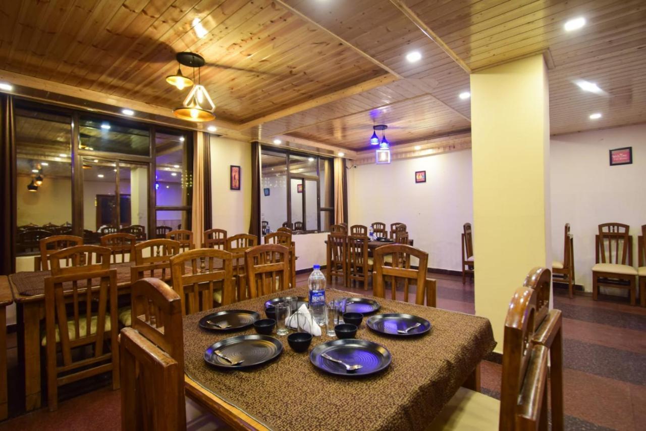 Manali Holiday Lnn - Gym, Spa, Dj Night, Pool Exterior photo